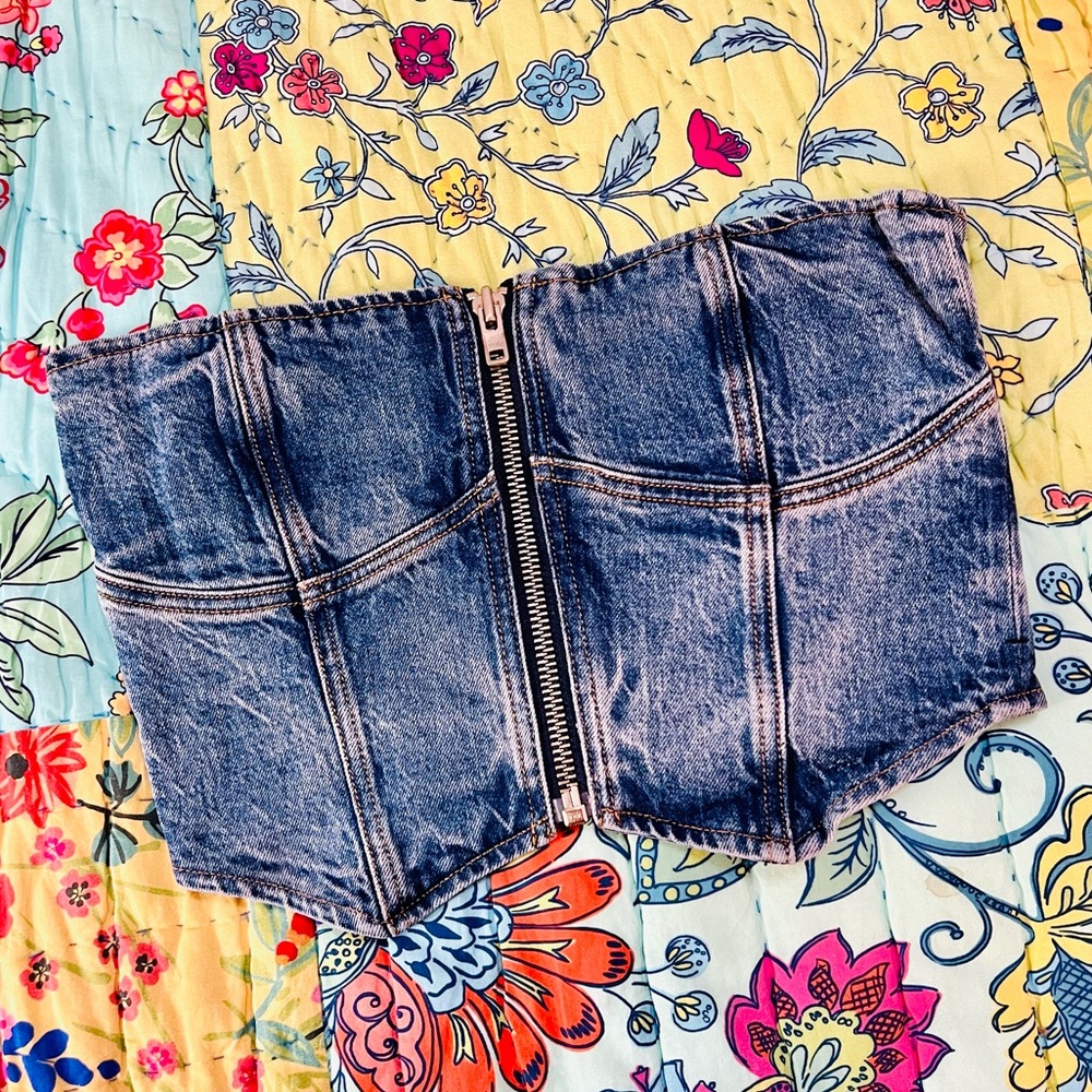 πΊπHPππΊ NWT Reformation Ena Denim Bustier Top - Picture 11 of 16